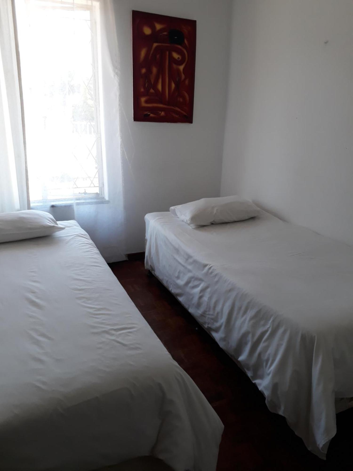 Accoustix Backpackers Hostel โจฮันเนสเบิร์ก ภายนอก รูปภาพ