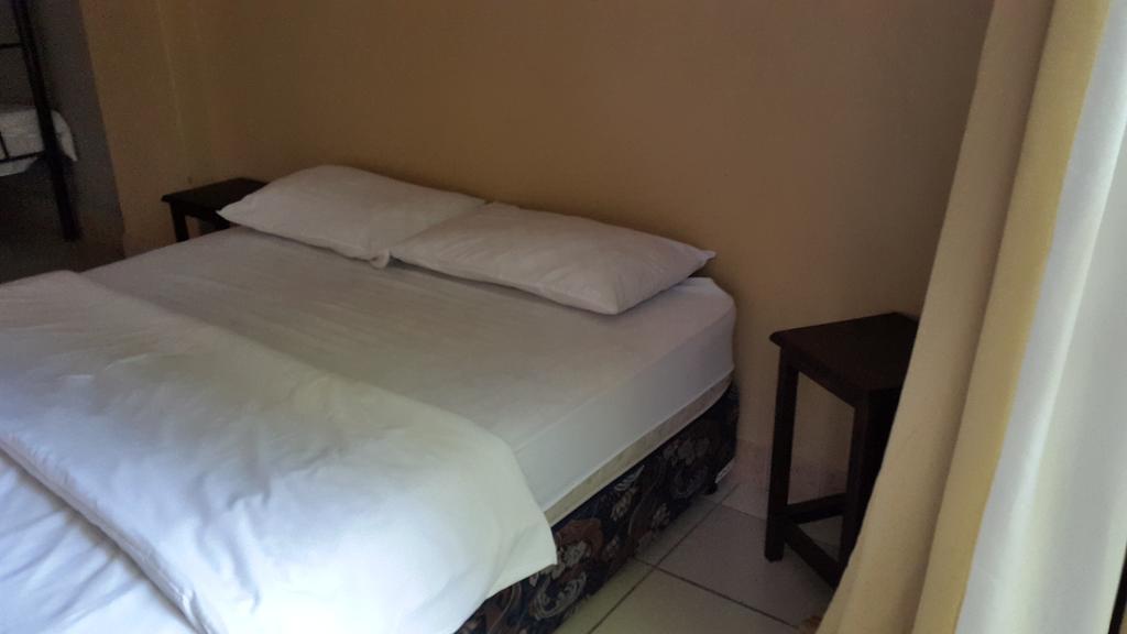 Accoustix Backpackers Hostel โจฮันเนสเบิร์ก ภายนอก รูปภาพ